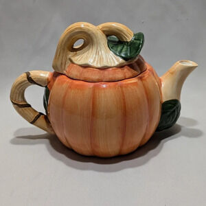 Vintage Ceramic Pumpkin Teapot with Lid and Leaf Detail  Beautiful